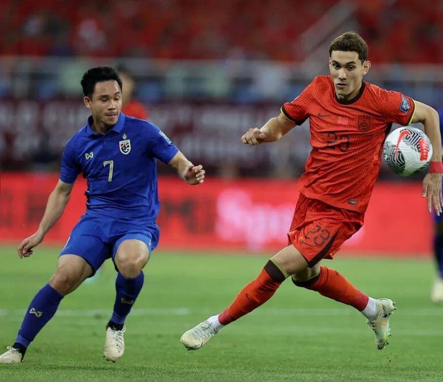 KAiyun Sports登录入口-C9前途光明！，莎拉波娃新星反败为胜表现突出引发球迷热议(2024一2025切尔西球衣)