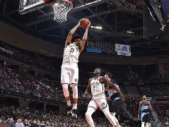 开云体育平台登录-布鲁克林篮网训练服